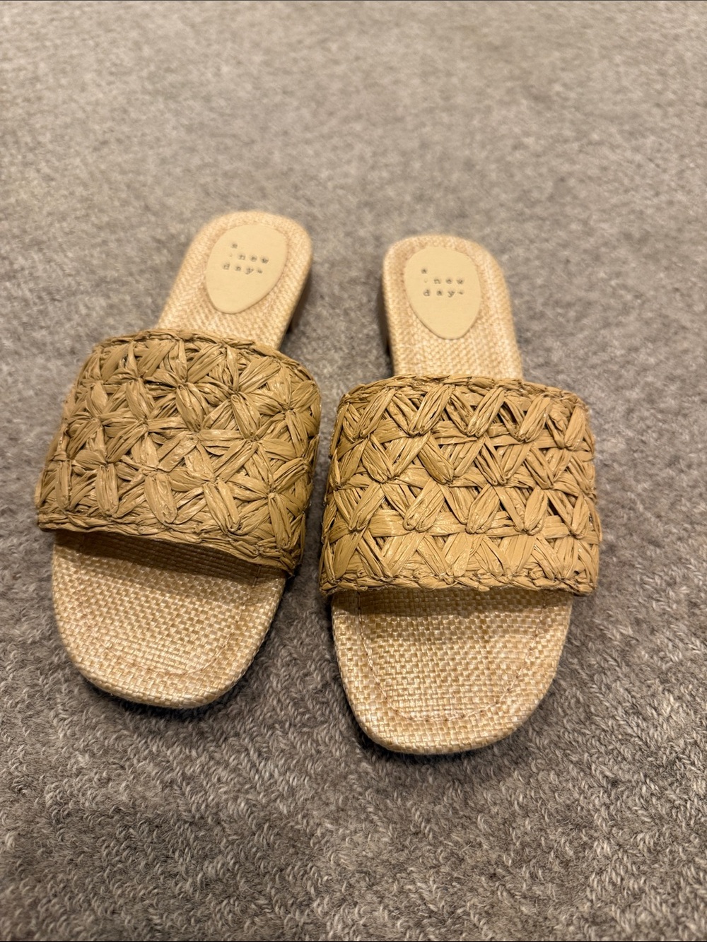 Brand New! a new day Woven Braided Slide Sandals in Tan SZ: 7